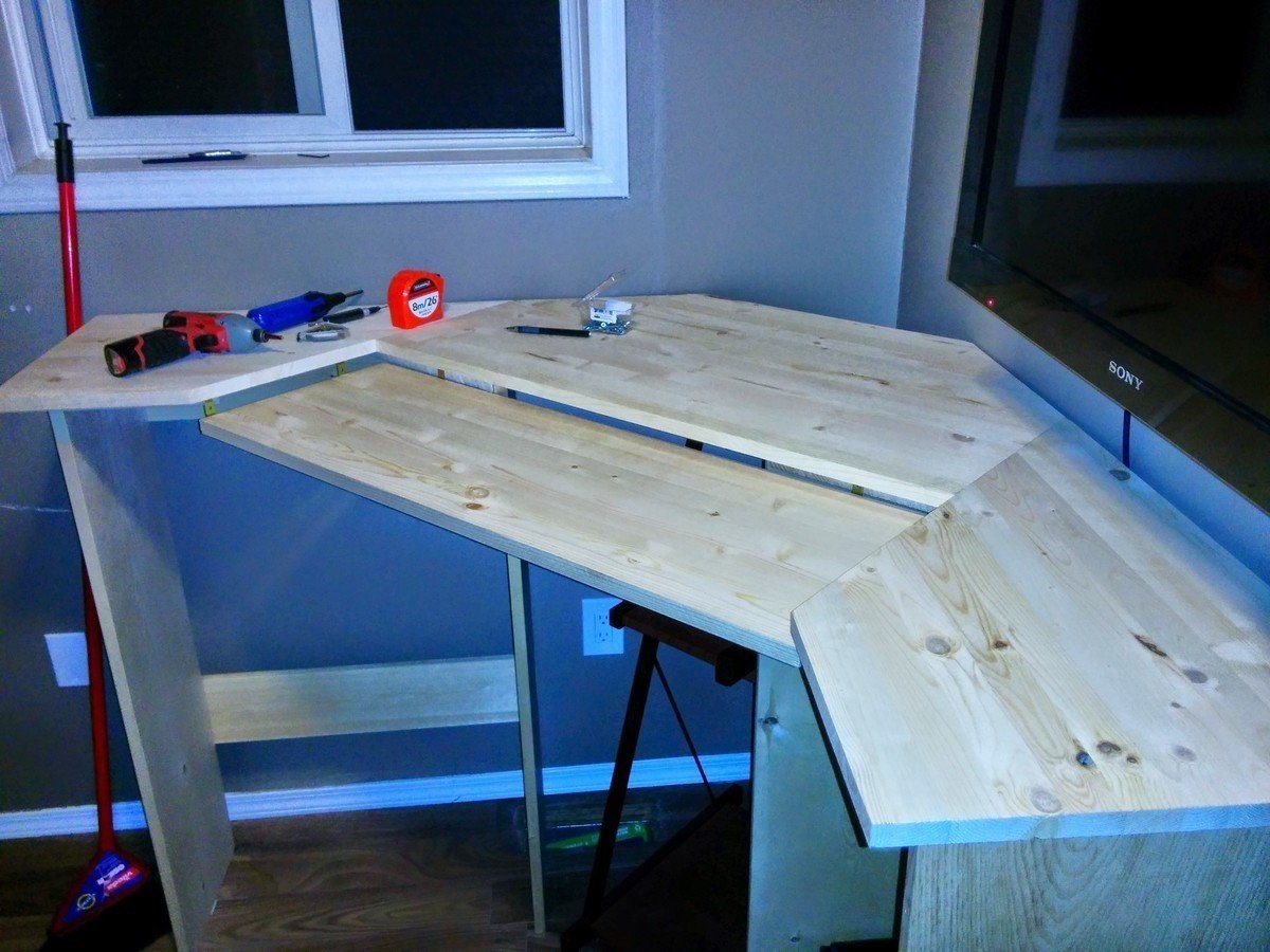 With The Shelf Installed